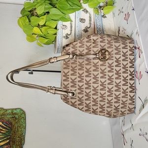 MICHAEL Michael Kors  Jet Set Grab Bag Tan/Gold Metalic